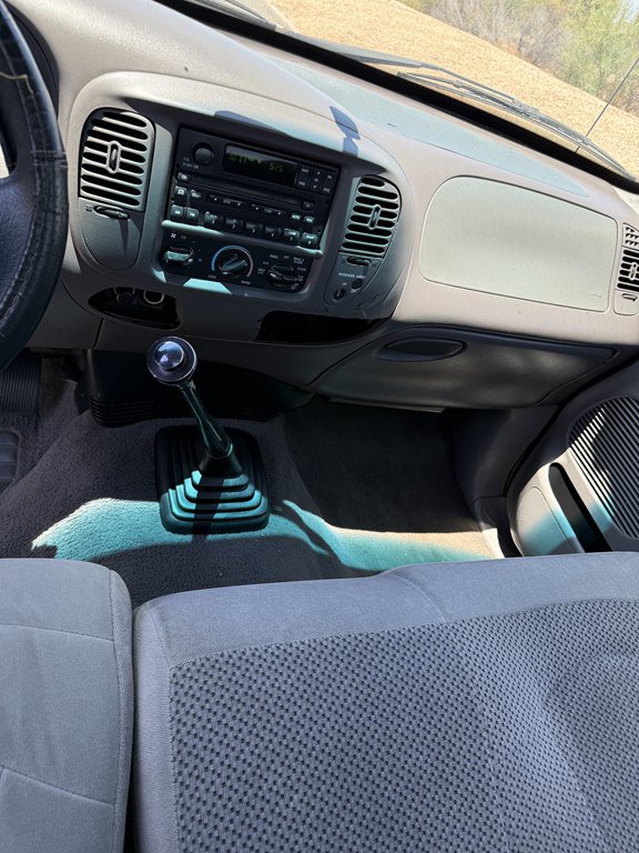Used 2000 Ford F150 2WD Regular Cab image 21