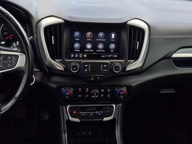 Used 2022 GMC Terrain SLT image 13