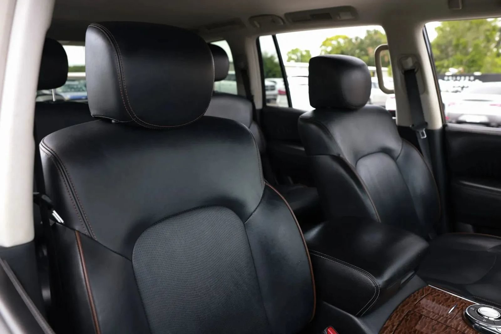 Used 2019 Nissan Armada Platinum w/ Captain's Chairs Package RWD image 28