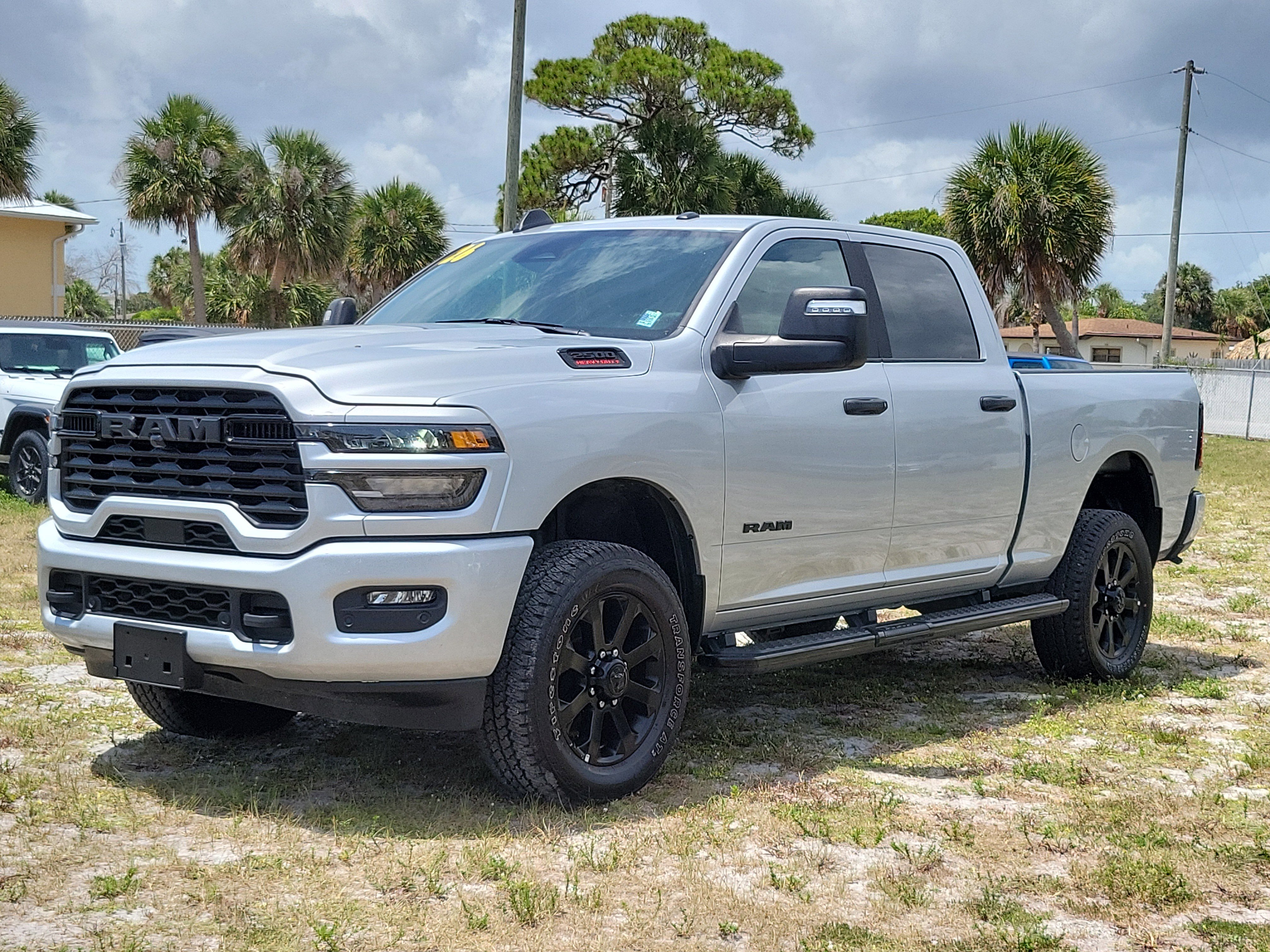 Used 2026 RAM 2500 Big Horn AWD/4WD image 2