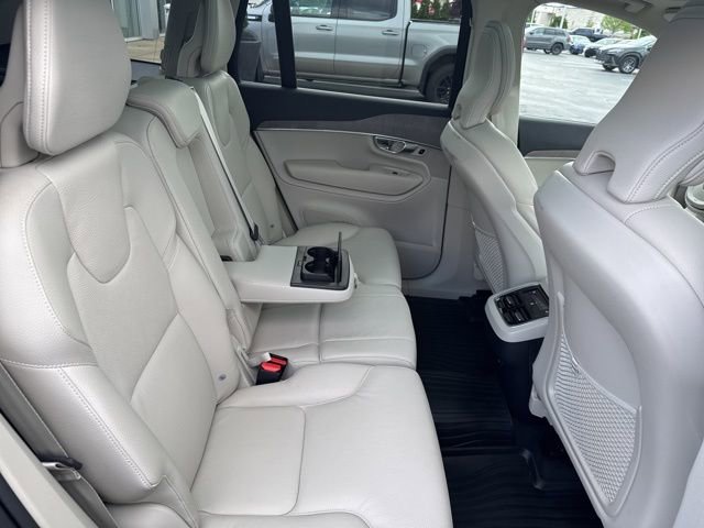 Used 2023 Volvo XC90 B6 Plus w/ Protection Package Premier AWD/4WD image 29