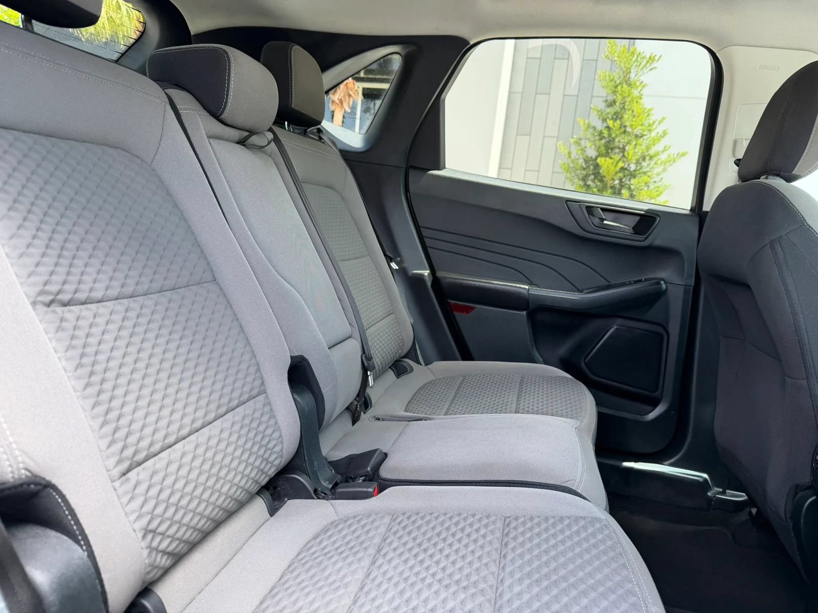 Used 2022 Ford Escape SE w/ Convenience Package FWD image 20
