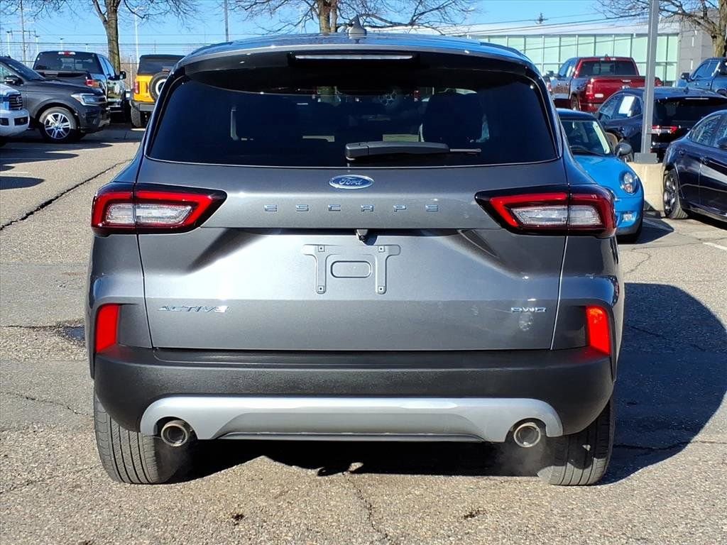 Used 2024 Ford Escape Active image 4