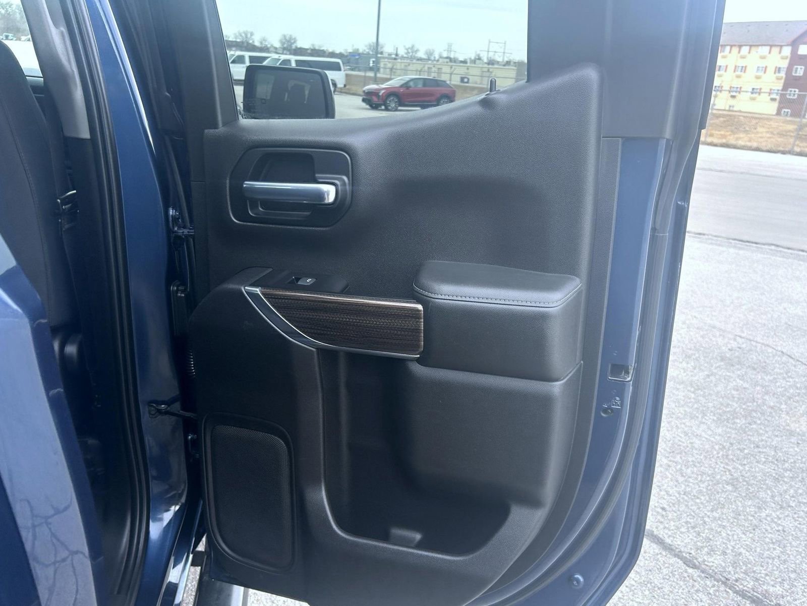 Used 2019 Chevrolet Silverado 1500 RST w/ All-Star Edition image 18