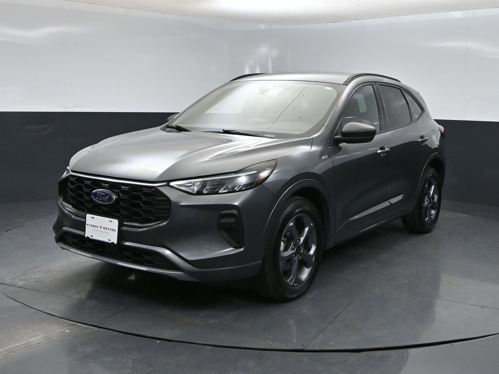 Used 2023 Ford Escape ST-Line image 6