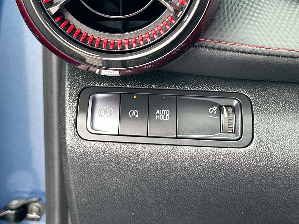 Used 2025 Chevrolet Equinox RS image 11