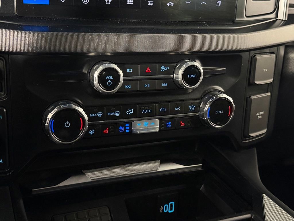 Used 2025 Ford F350 Platinum AWD/4WD image 17