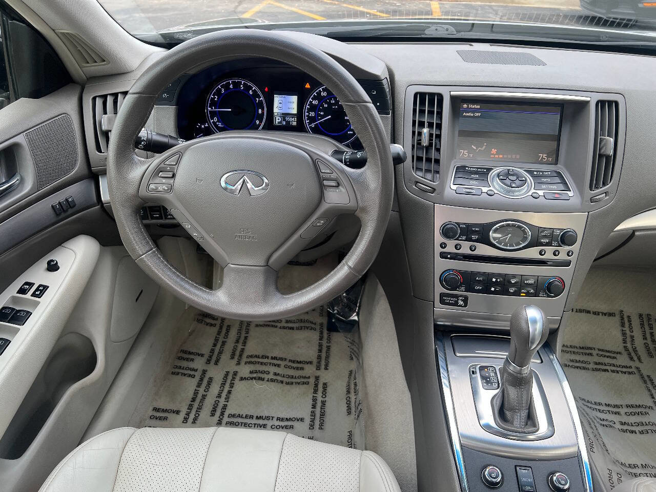 Used 2012 INFINITI G37 x w/ Premium Pkg image 30