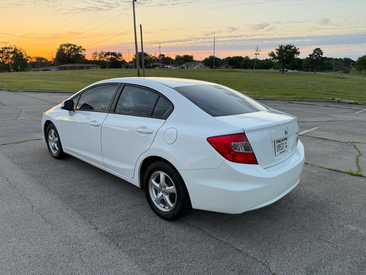 Used 2012 Honda Civic Natural Gas image 6