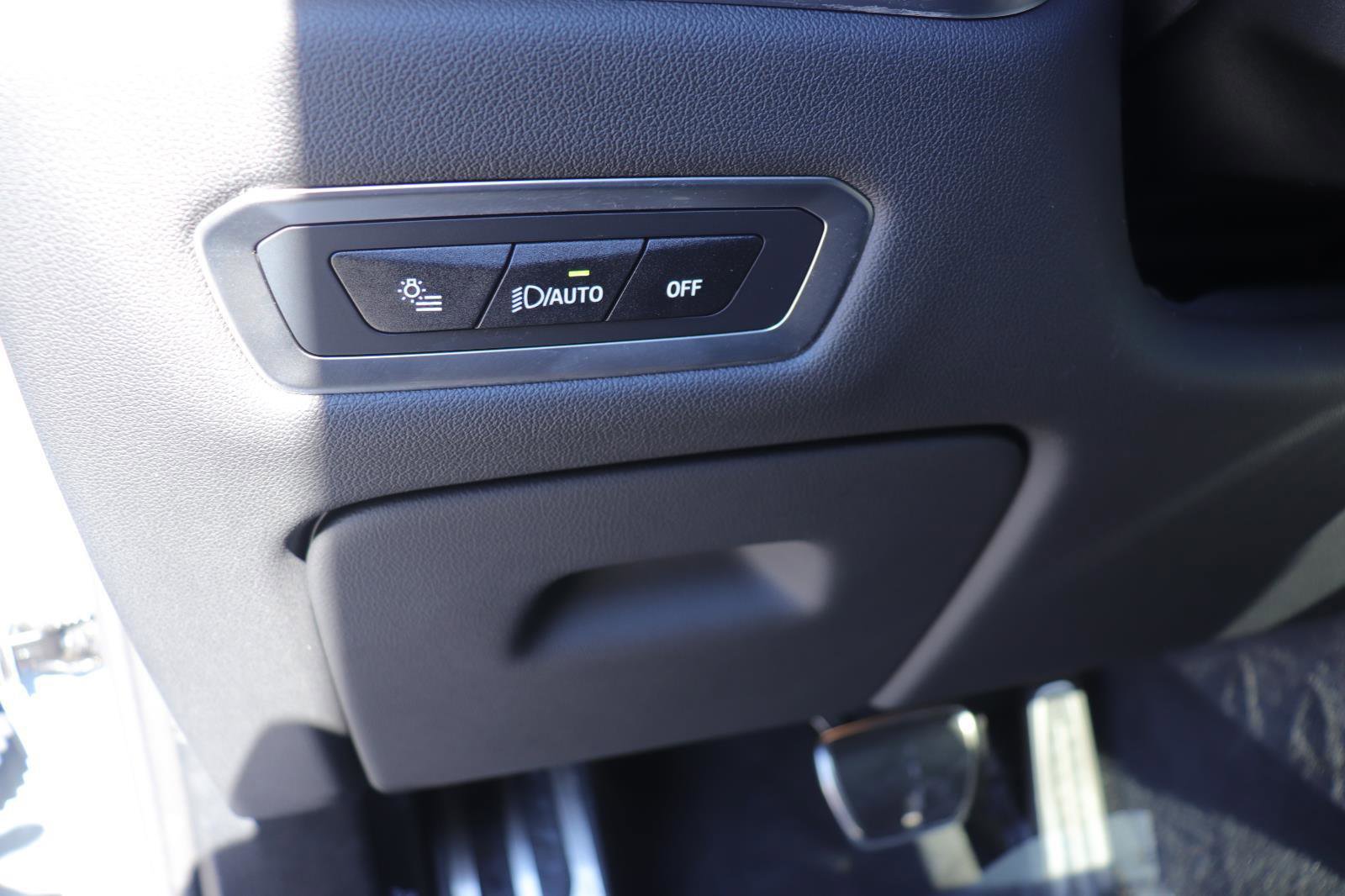 Used 2025 BMW X7 M60i image 29