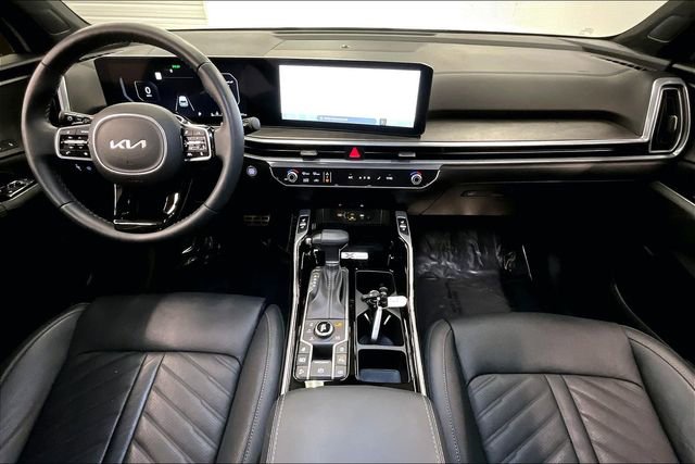 Used 2024 Kia Sorento SX Prestige image 15