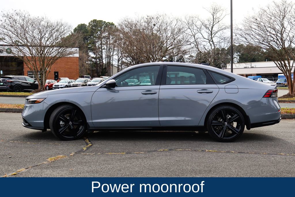 Used 2025 Honda Accord Sport image 4