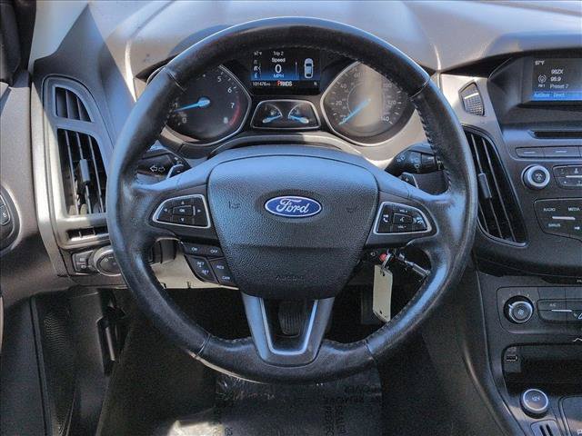Used 2015 Ford Focus SE w/ SE Sport Package FWD image 14