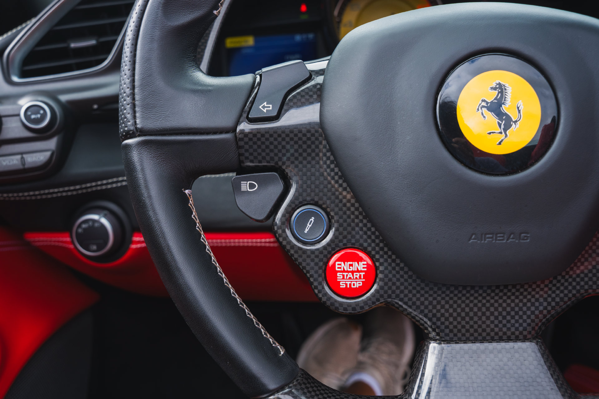 Used 2018 Ferrari 488 Spider RWD image 72
