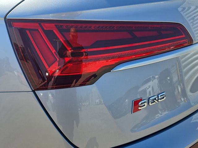 Used 2022 Audi SQ5 Premium Plus w/ Premium Plus Package image 38