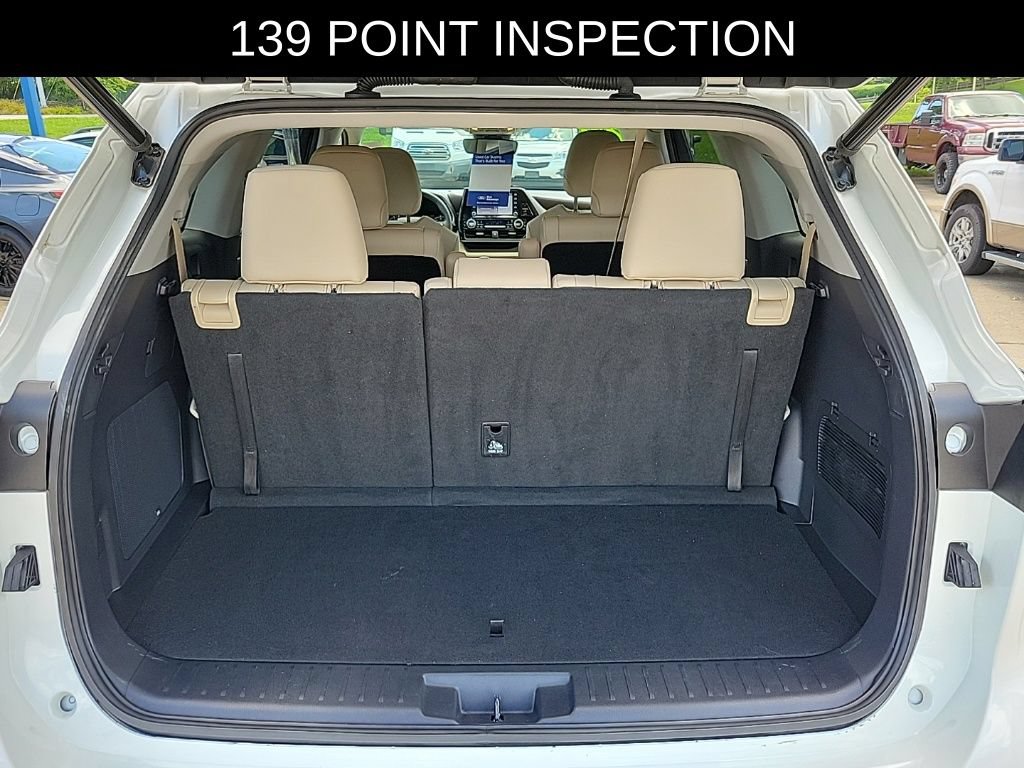 Used 2020 Toyota Highlander Limited FWD image 6