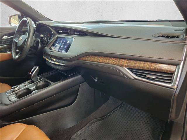 Used 2023 Cadillac XT4 Sport image 23