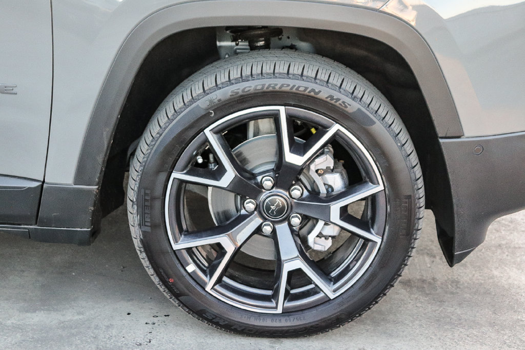 New 2026 Jeep Cherokee Overland AWD/4WD image 11