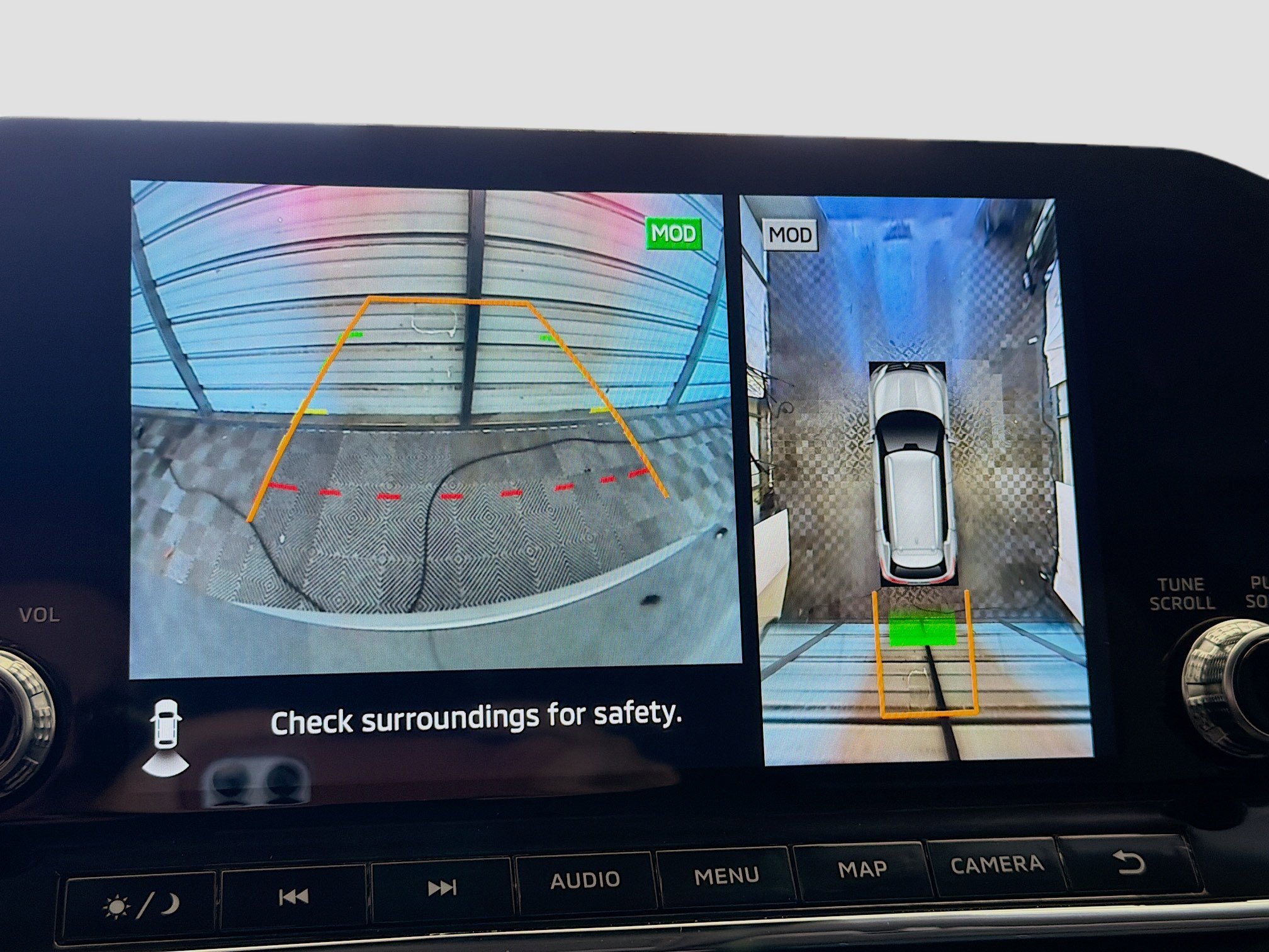 Used 2024 Mitsubishi Outlander SE image 16