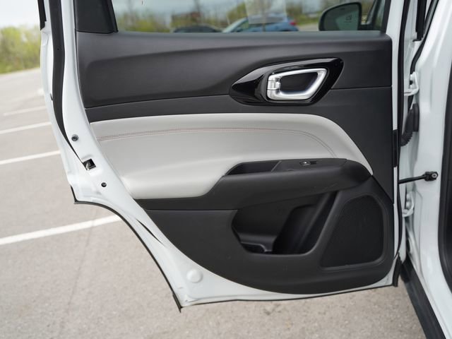 Used 2022 Jeep Compass Limited image 16