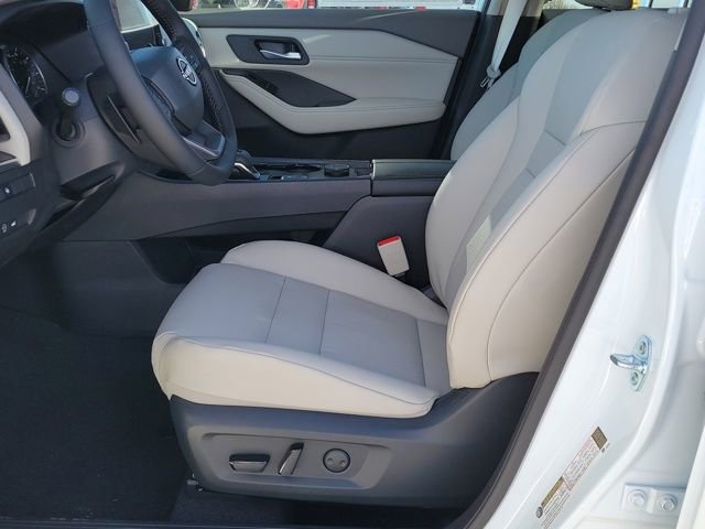 New 2026 Nissan Rogue SV AWD/4WD image 6