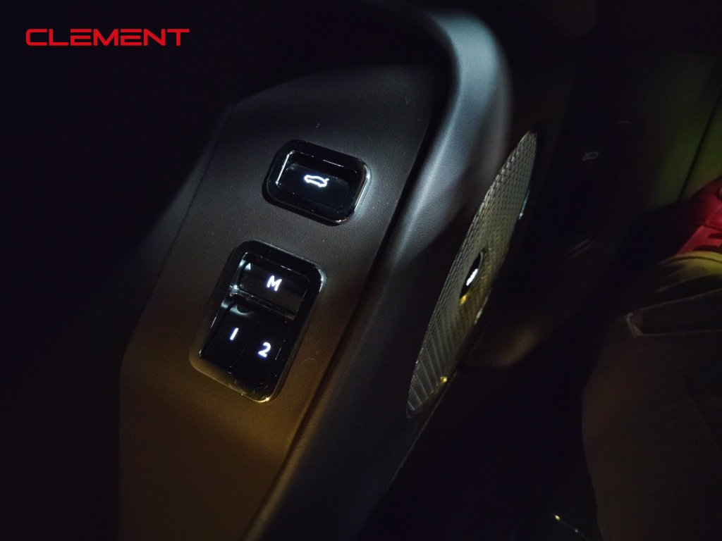 Used 2020 Bentley Flying Spur W12 w/ First Edition Specification image 30