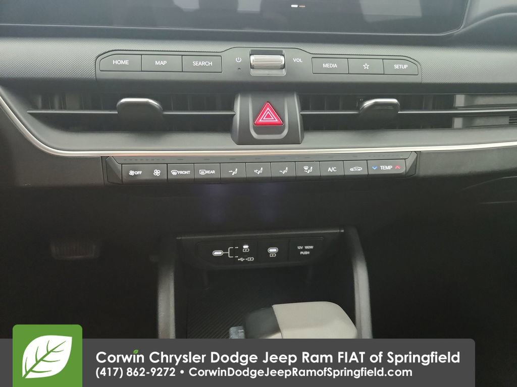 Used 2025 Kia K4 FWD image 25