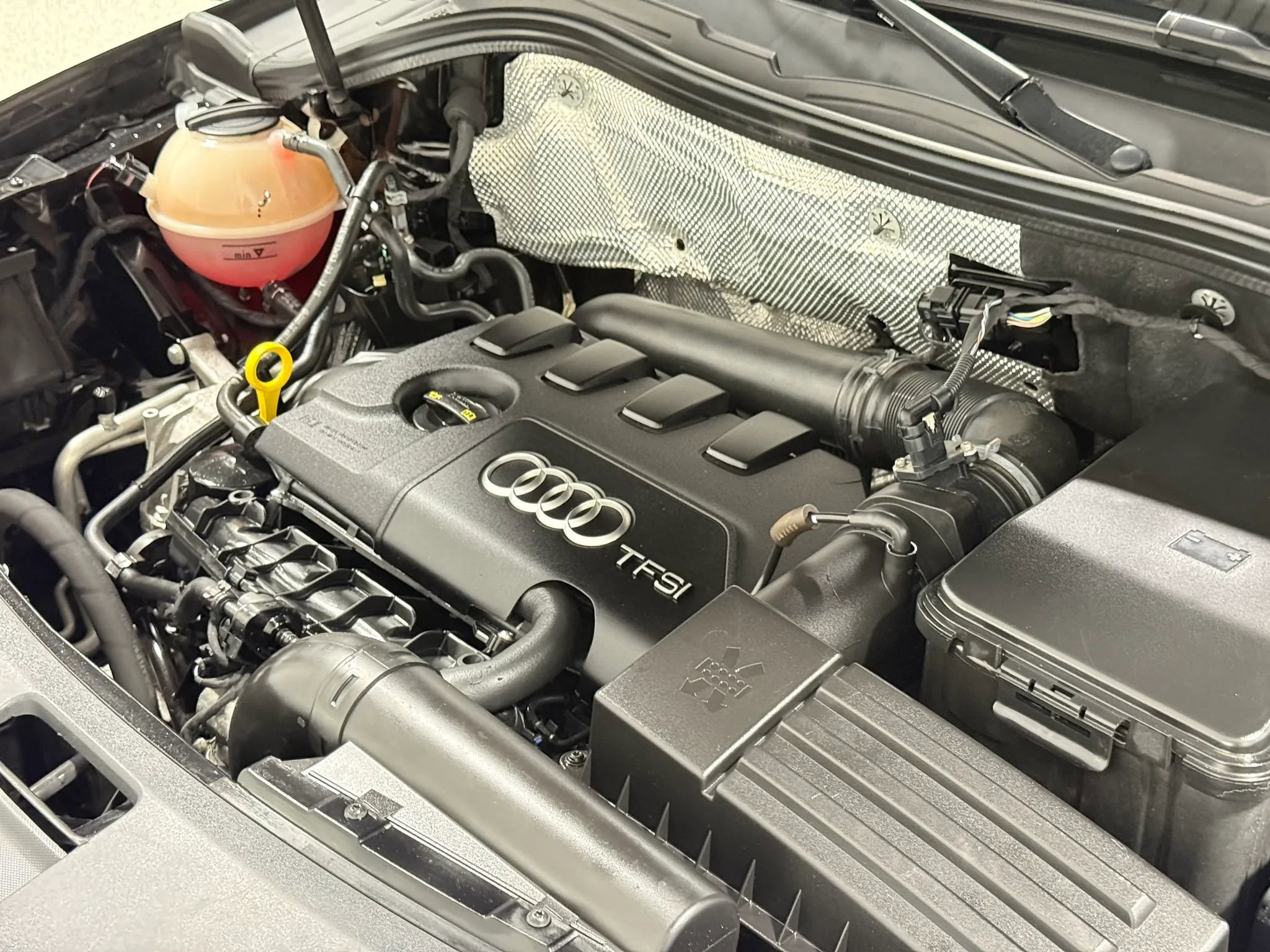Used 2015 Audi Q3 2.0T Prestige w/ Prestige Package AWD/4WD image 74