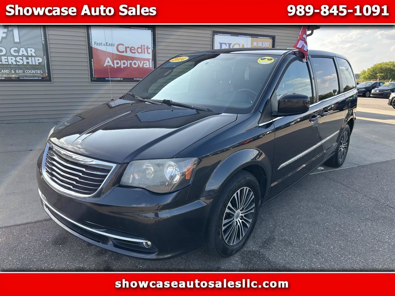 Used 2014 Chrysler Town & Country S