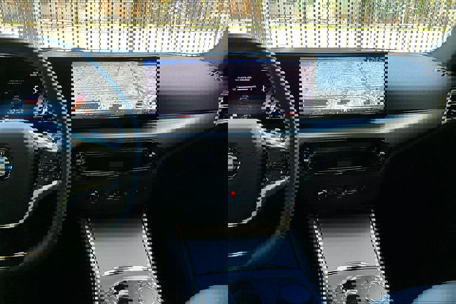 Certified 2025 BMW 230i Coupe image 6