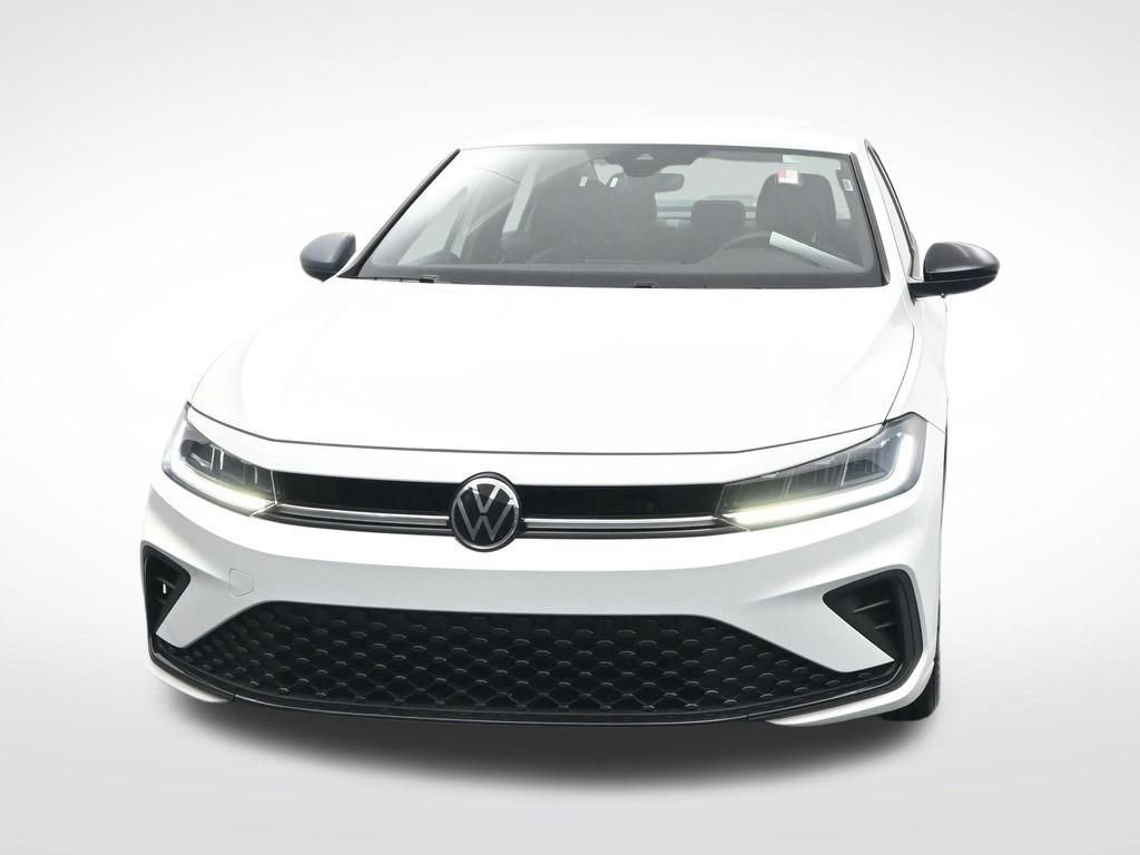 Used 2025 Volkswagen Jetta Sport FWD image 2