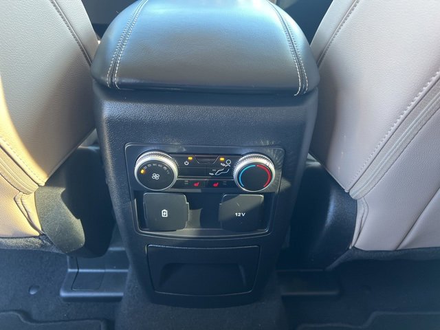Used 2024 Ford Explorer Limited image 19