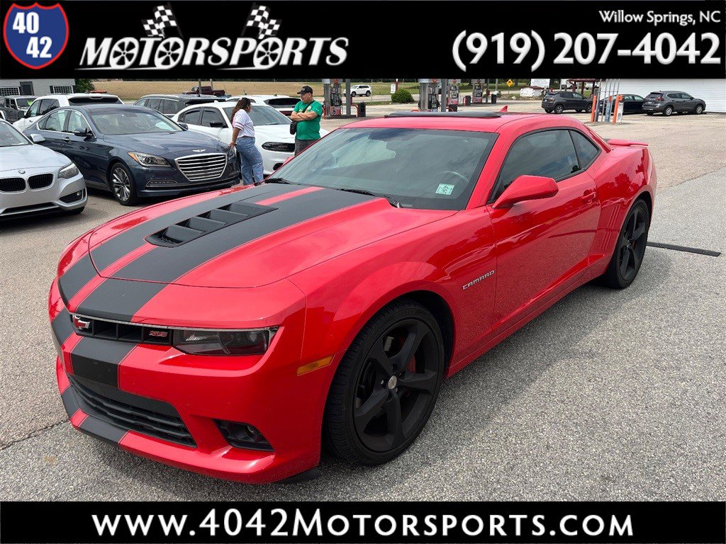 Used 2015 Chevrolet Camaro SS w/ RS Package RWD image 1