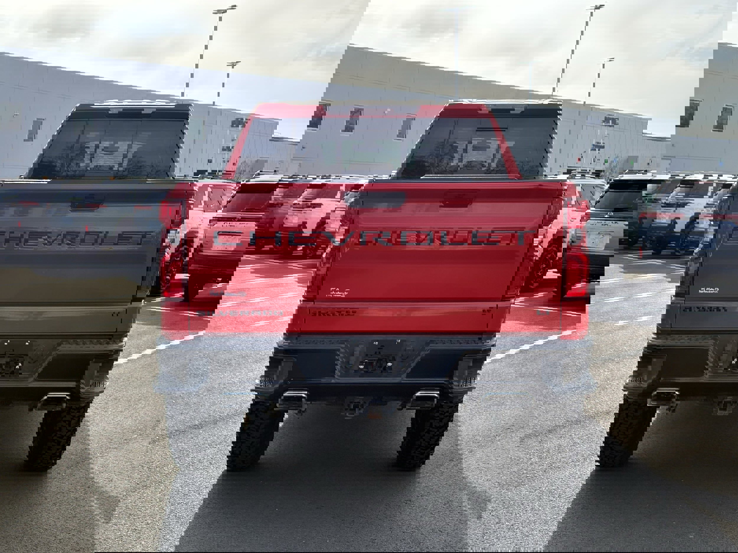 Used 2021 Chevrolet Silverado 1500 LT Trail Boss w/ Convenience Package II image 10