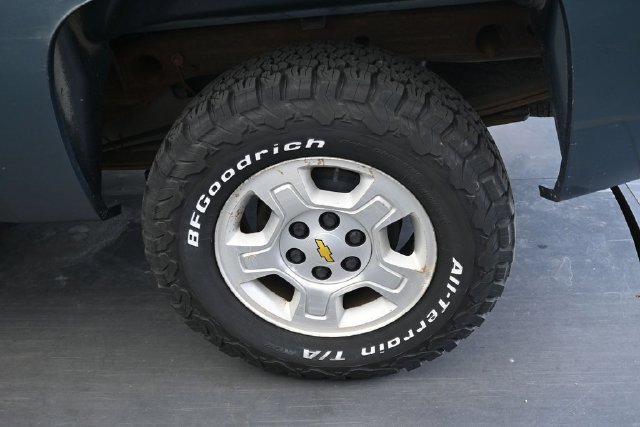 Used 2009 Chevrolet Silverado 1500 LT w/ Power Pack Plus AWD/4WD image 11