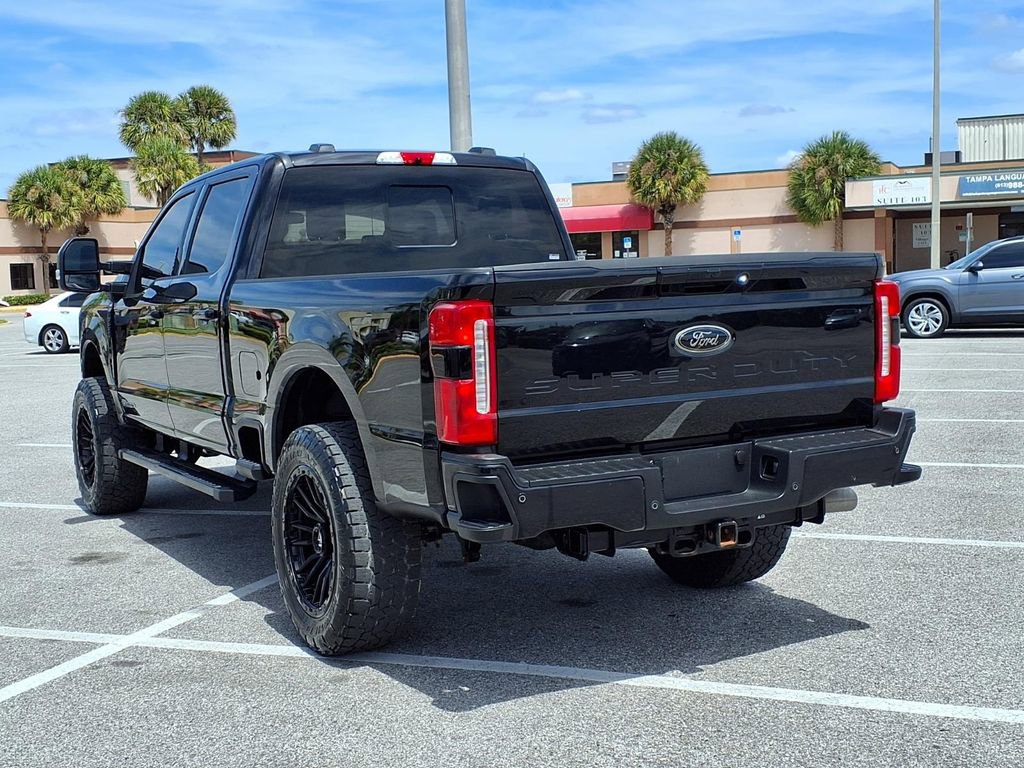 Used 2024 Ford F250 Lariat w/ Black Appearance Package AWD/4WD image 5