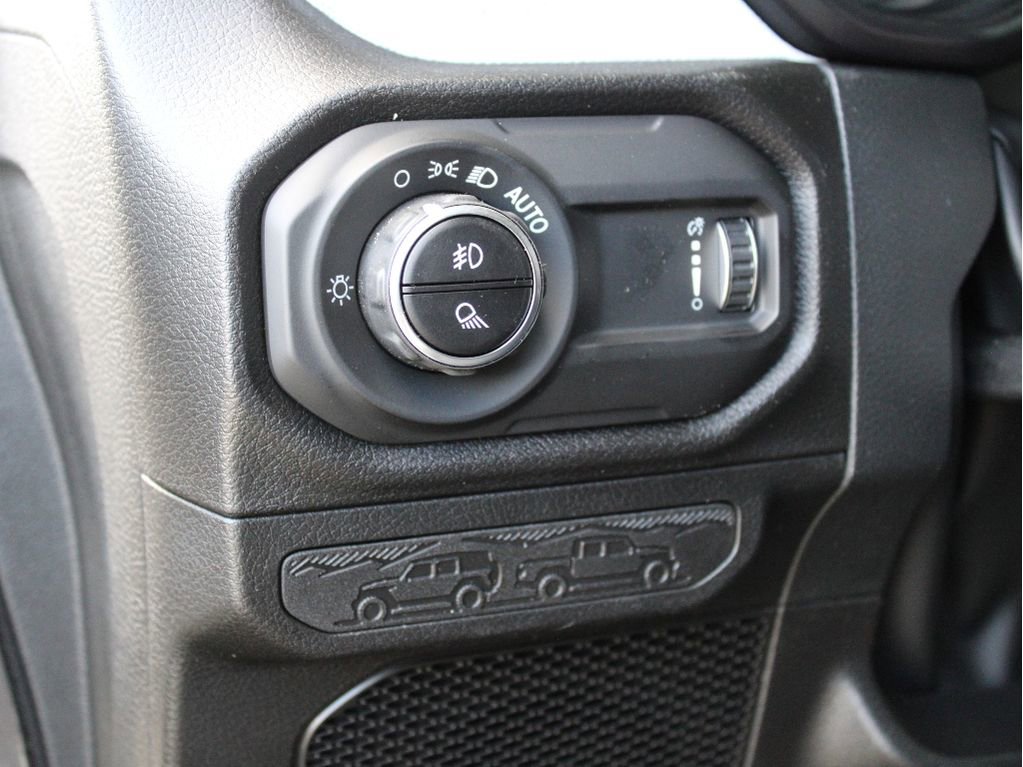 New 2026 Jeep Gladiator Sport image 15