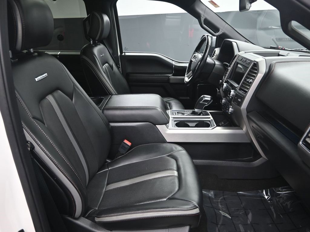 Used 2019 Ford F150 Platinum w/ Equipment Group 701A Luxury image 39