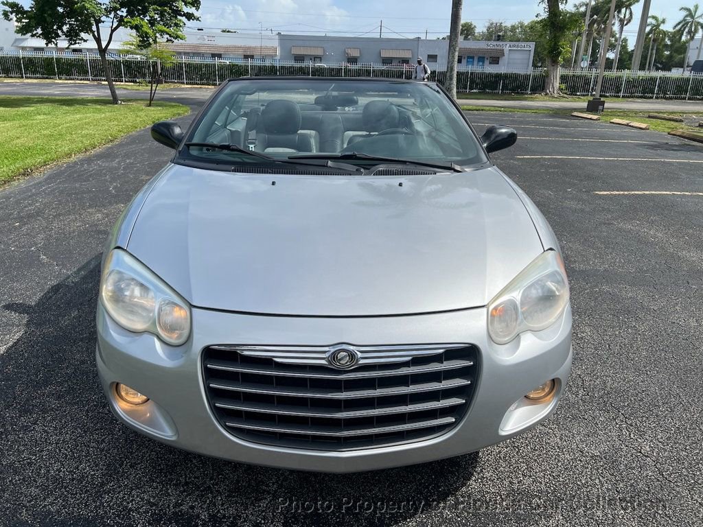 Used 2004 Chrysler Sebring LXi image 5