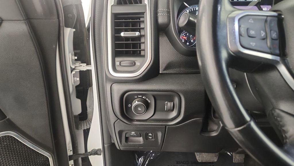 Used 2023 RAM 1500 Laramie image 21