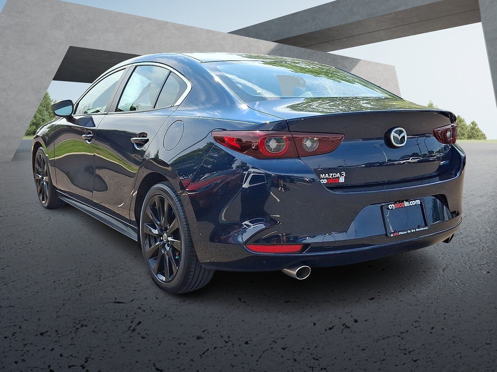 Used 2024 MAZDA MAZDA3 s FWD image 4