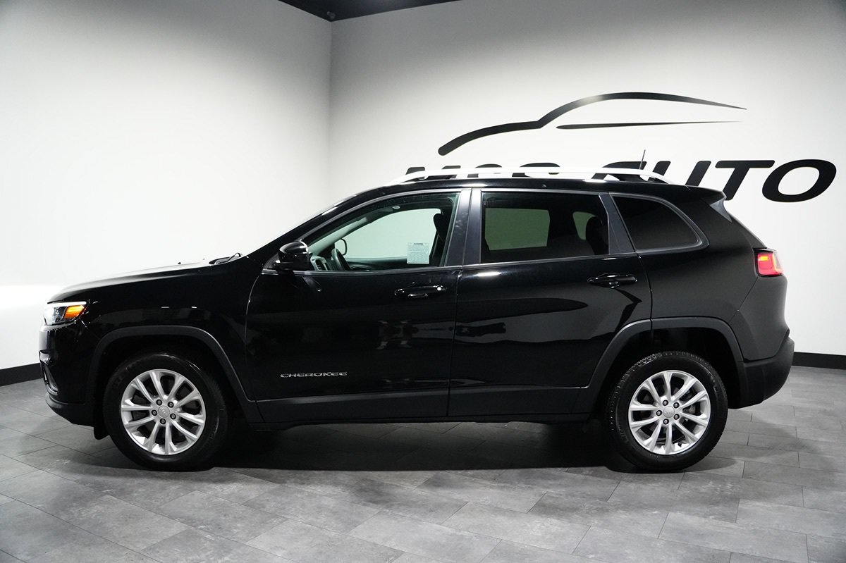 Used 2020 Jeep Cherokee Latitude image 4
