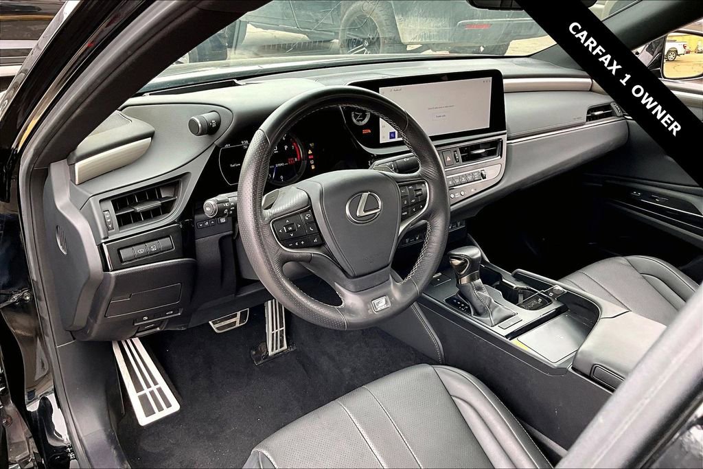 Used 2023 Lexus ES 350 F Sport w/ Accessory Package (Z2) image 16