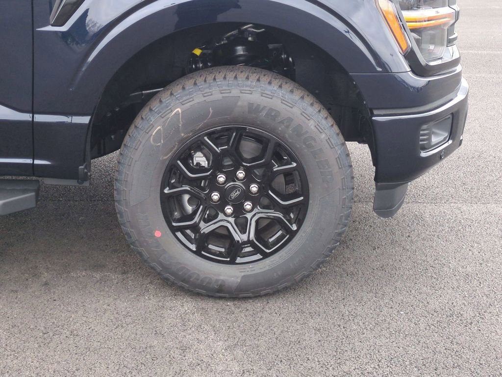 New 2026 Ford F150 XLT w/ Equipment Group 302A MID image 22