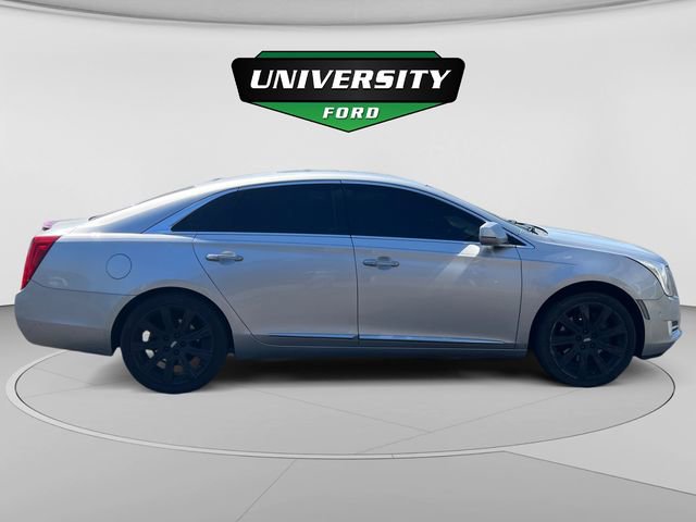 Used 2014 Cadillac XTS Luxury FWD image 1