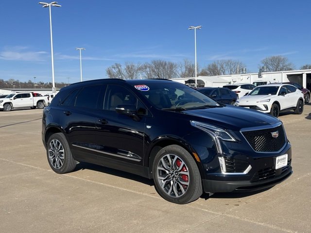 Used 2022 Cadillac XT5 Sportv w/ Platinum Package