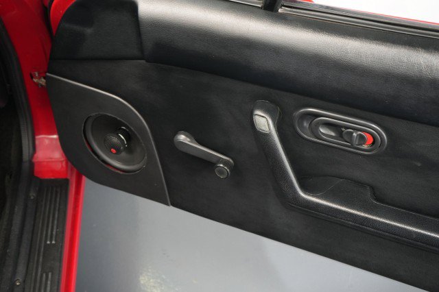 Used 1990 MAZDA MX-5 Miata RWD image 54
