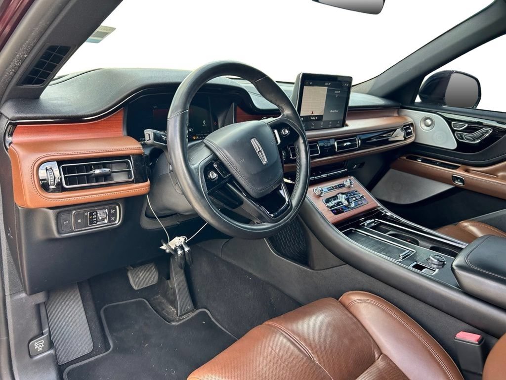 Used 2020 Lincoln Aviator Reserve w/ Equipment Group 201A AWD/4WD image 4