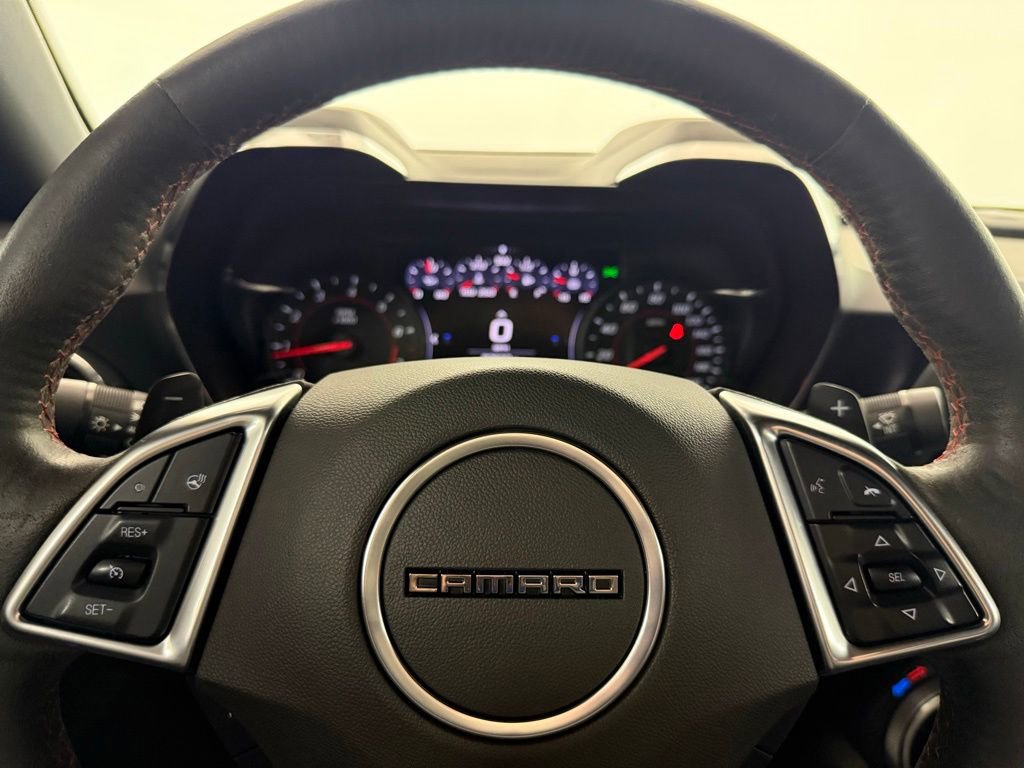 Used 2019 Chevrolet Camaro ZL1 RWD image 23