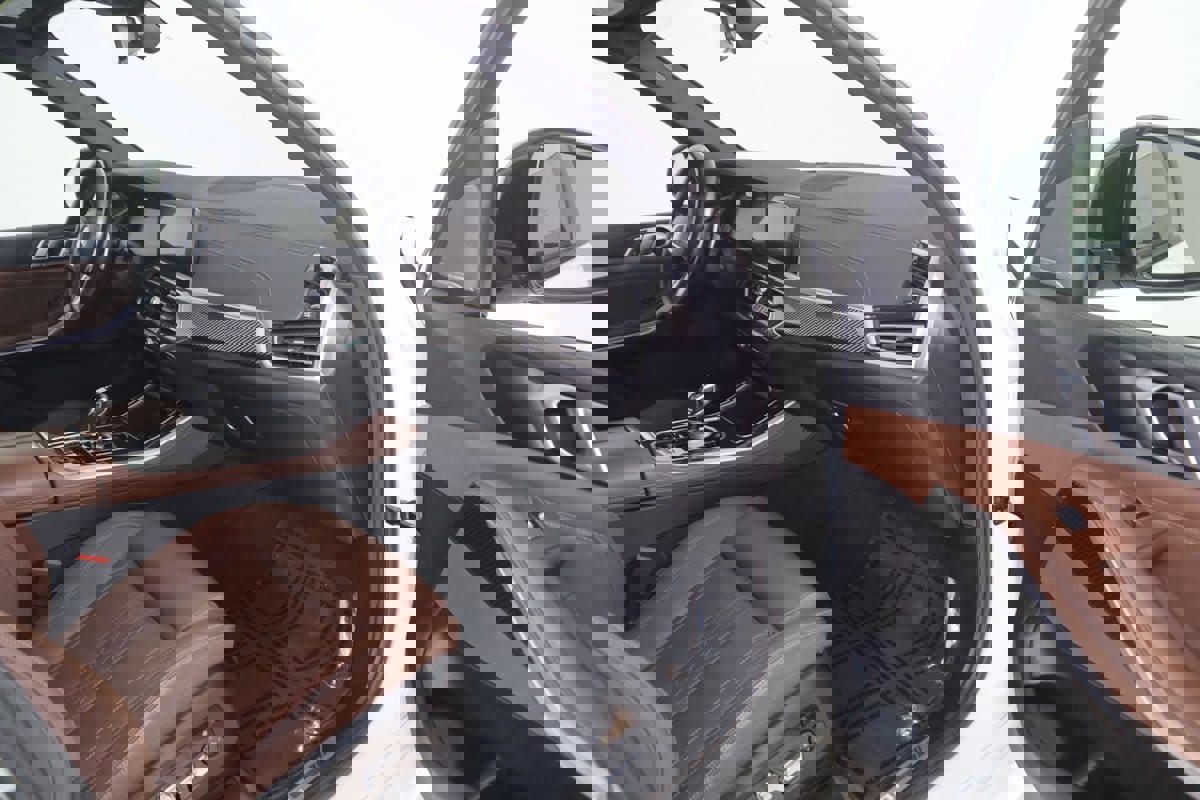 Used 2023 BMW X5 M50i w/ Executive Package image 49